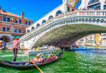 Turiștii vor plăti între 3 și 10 euro pentru a intra în Veneția