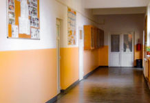 Statistică sumbră: 40% din școlile și grădinițele din Brăila nu au autorizaţie sanitară de funcţionare. Principala cauză este lipsa apei potabile